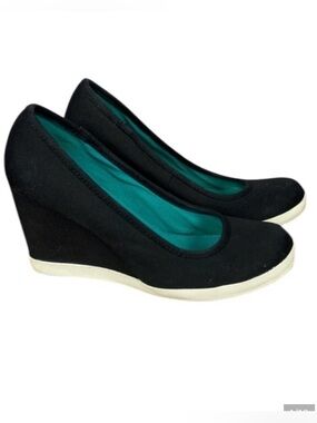 Seychelles Black Fabric Wedge Round Toe Slip On Shoes Size 8